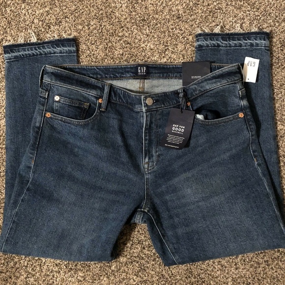 GAP Denim - Gap Girlfriend Mid Rise Stretch Jeans Size 30